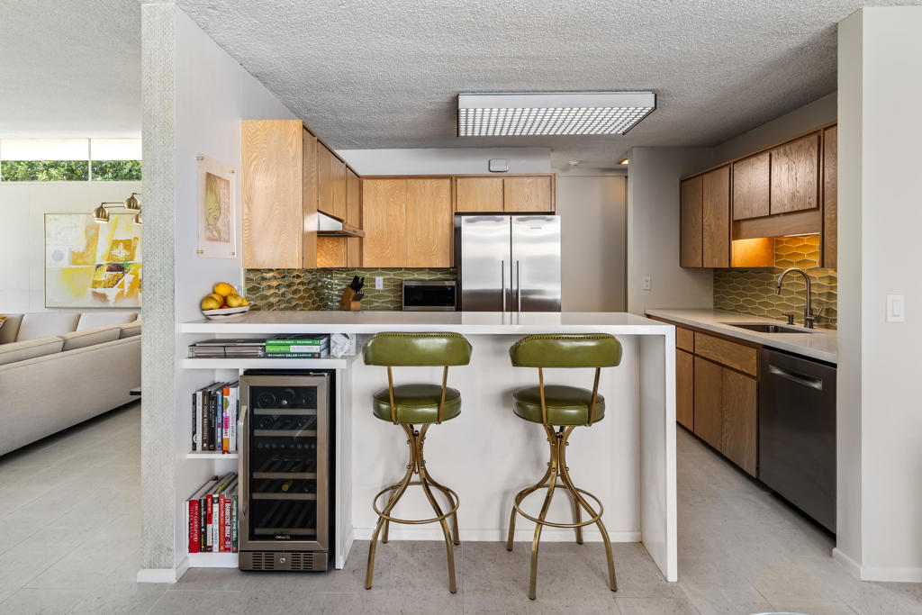 Sandpiper Palm Deser - Residential