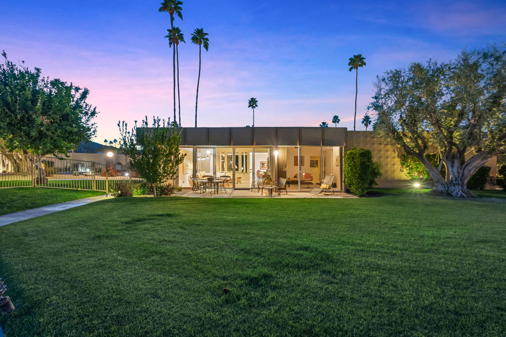 Sandpiper Palm Deser - Residential