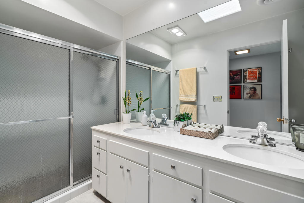 Sandpiper Palm Deser - Residential