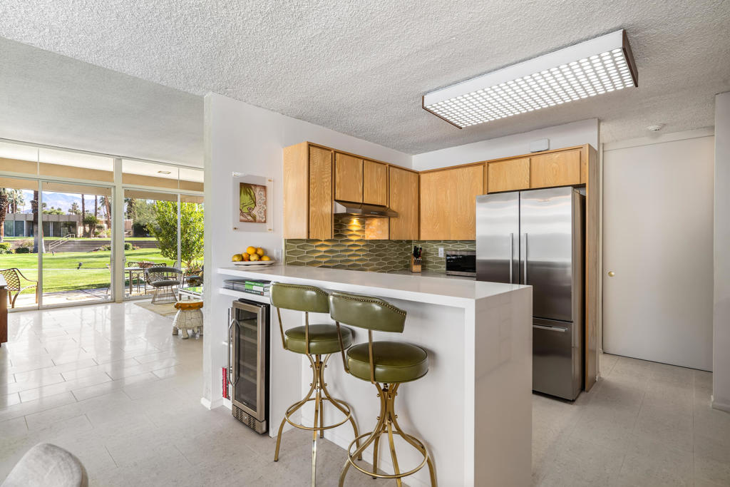 Sandpiper Palm Deser - Residential