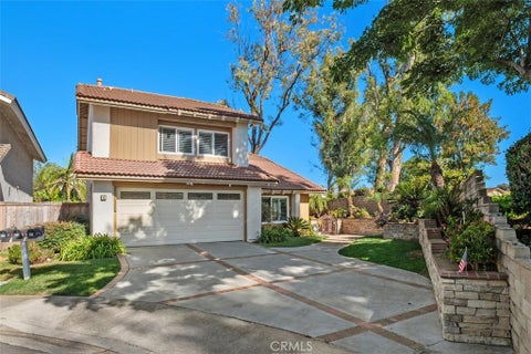 Photo of 27 Campanero E, Irvine, CA 92620 (MLS # OC26147478)