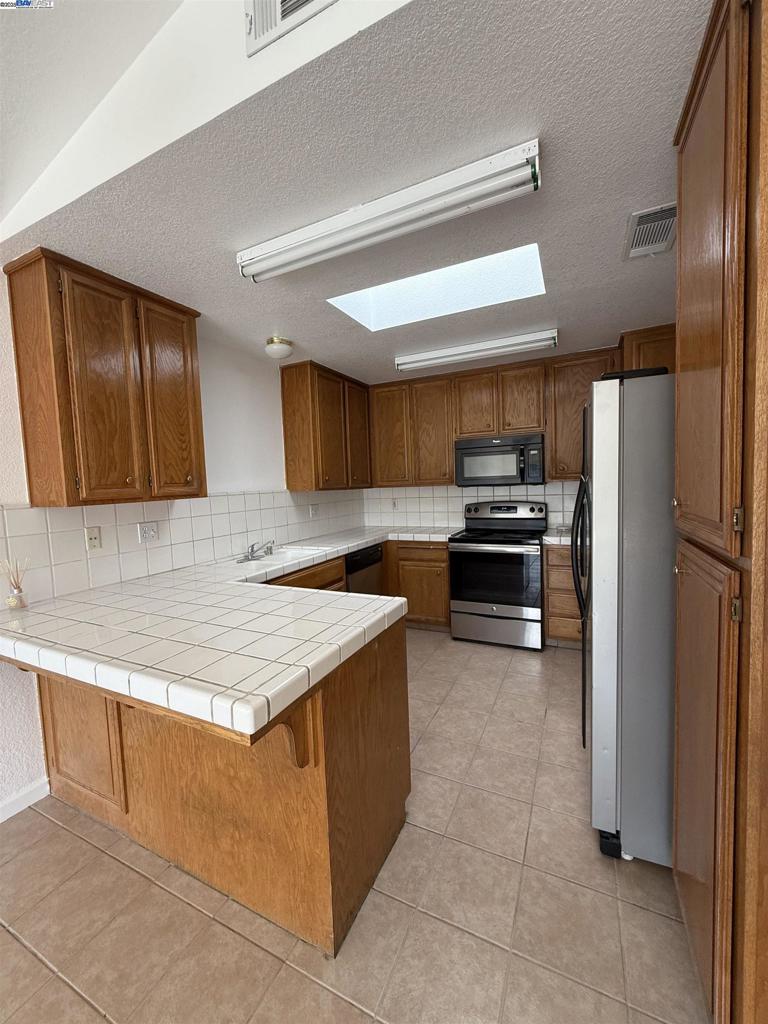 Not Listed - Residential