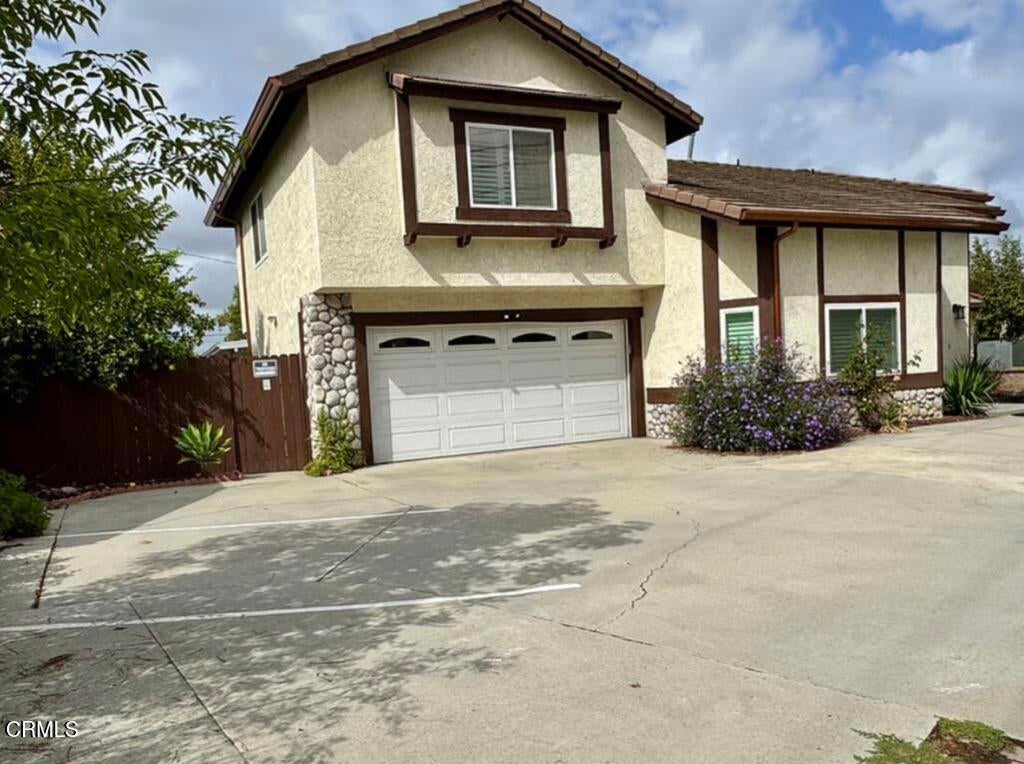 2411 S Fremont