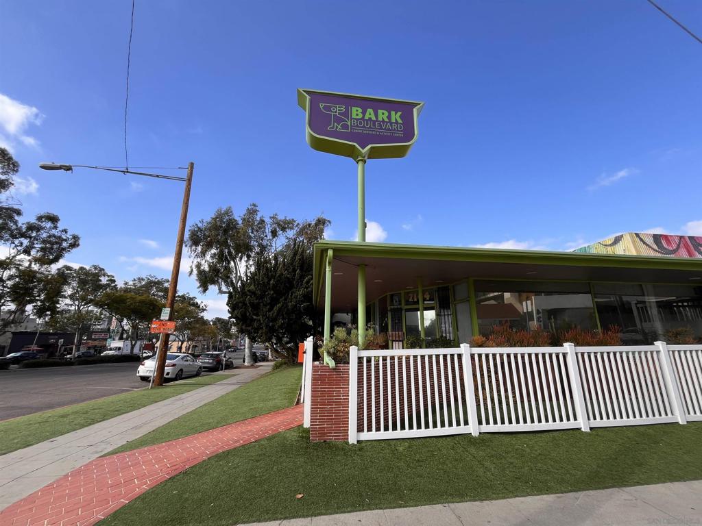This is an opportunity to purchase a 7,000 square foot lot in North Park and construct a large mixed-use retail/office and multifamily development. The property will be delivered vacant at the close of escrow.