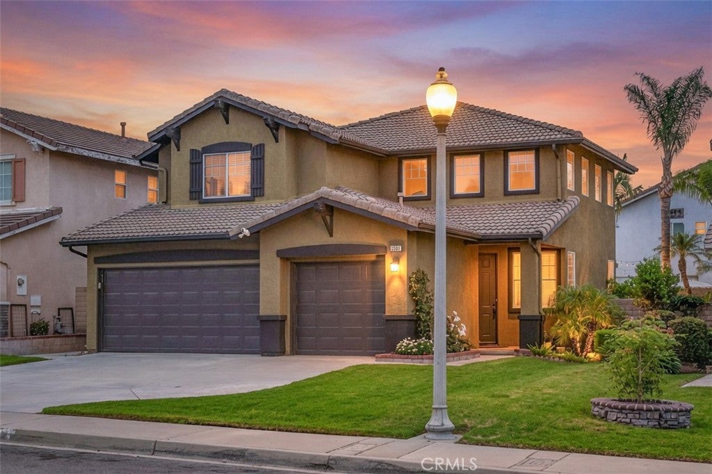 5561 Hunt Club Drive