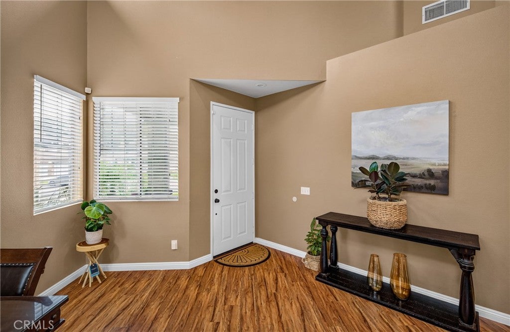 5561 Hunt Club Drive