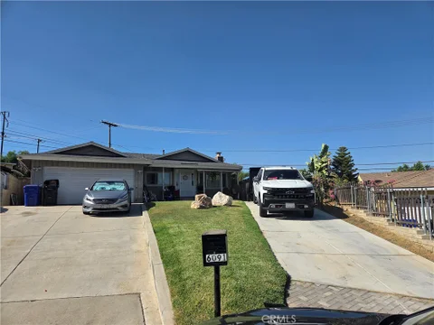 MLS: IG26192408