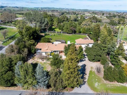 Tiny photo for 325 Conover Lane, Templeton, CA 93465 (MLS # NS26044509)