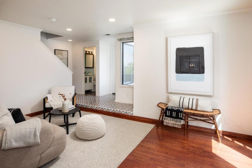 2211 Fazeli Court
