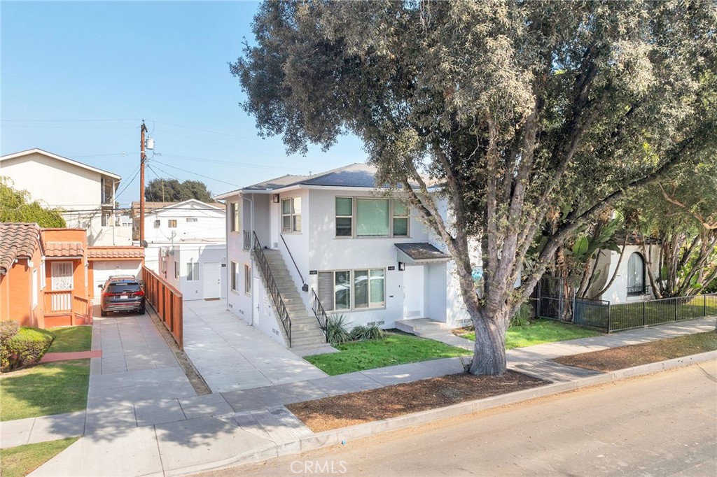Wrigley Area (WR) - Residential Income