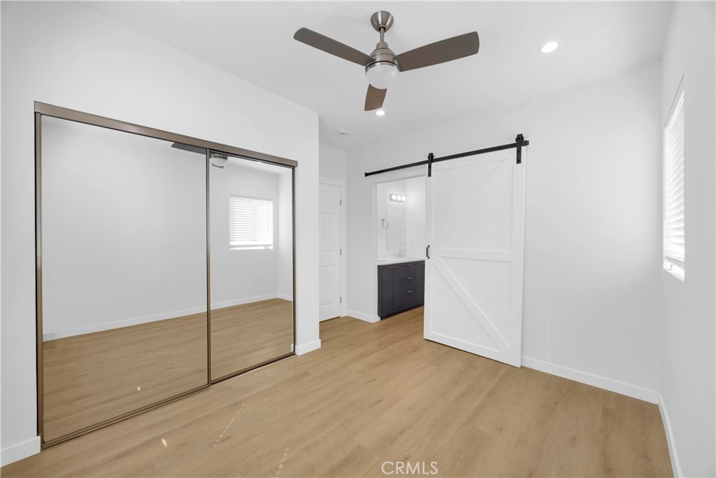 Wrigley Area (WR) - Residential Income