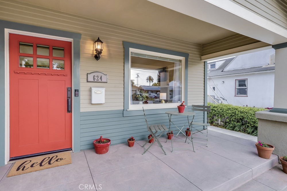 624 Termino Avenue