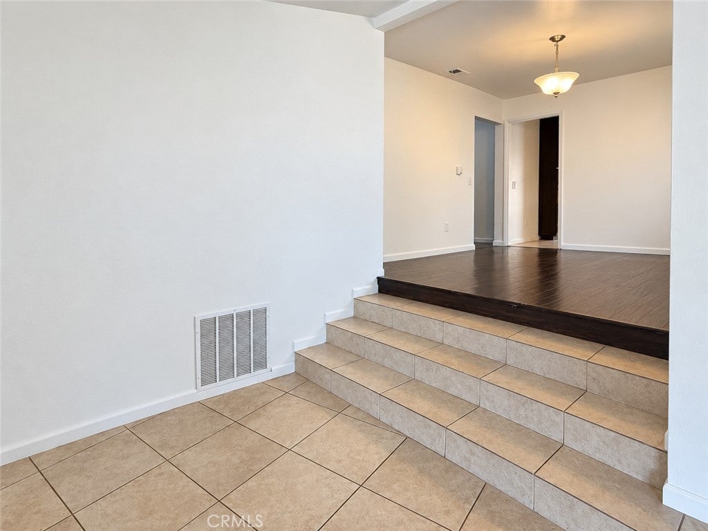 23525 Arlen Drive