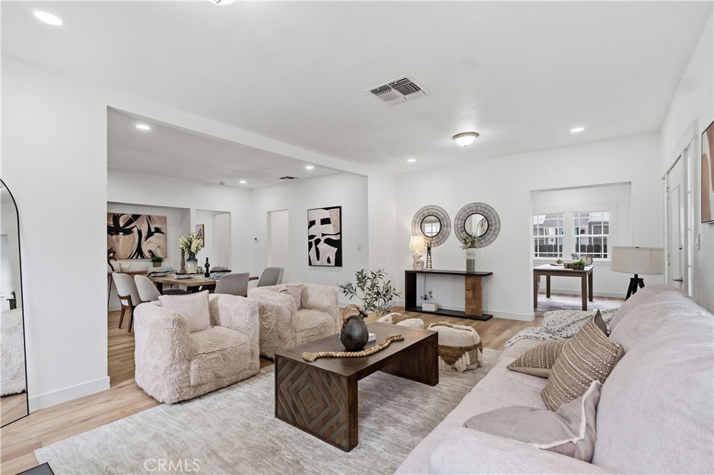 332 Chester Place