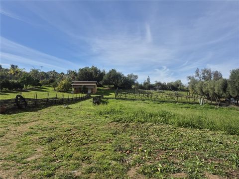 0 Gustin Perris CA 92570