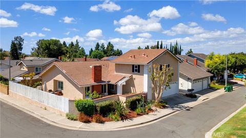 22 Yorktown Irvine CA 92620