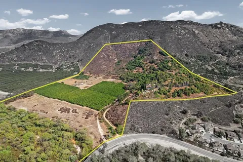 3264 Shearer Crossing Xing, Fallbrook, CA 92028 - MLS#: NDP2509791