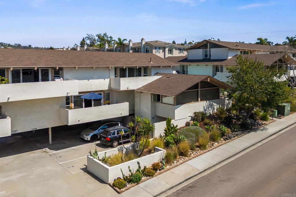 7500 Viejo Castilla Way 9