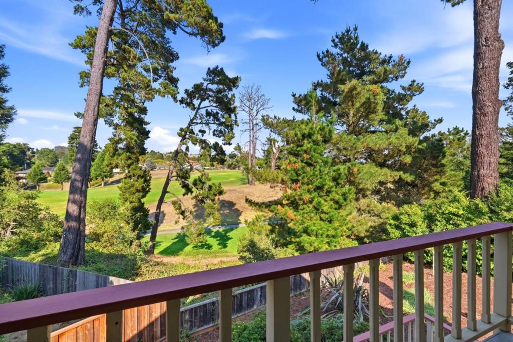 135 Seabreeze Place