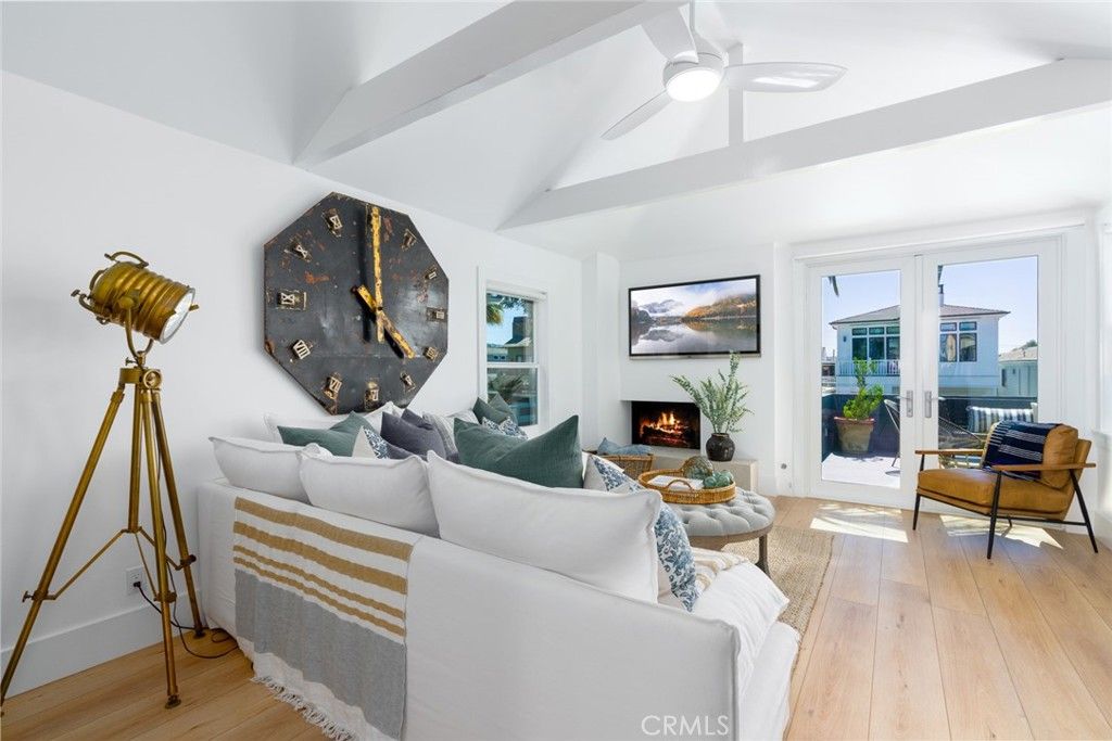 Photo of 409 Goldenrod Avenue #A, Corona Del Mar, CA 92625 (MLS # NP26086020)