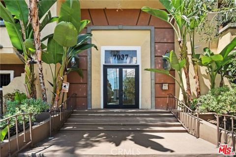 Photo of 7037 La Tijera Boulevard #C101, Los Angeles, CA 90045 (MLS # 25628251)