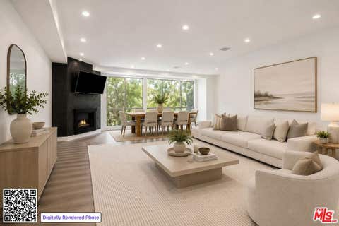 Photo of 441 N Oakhurst Drive #304, Beverly Hills, CA 90210 (MLS # 26875041)