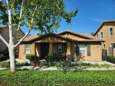 Photo of 5360 Novara Ave, Fontana, CA 92336 (MLS # IV26068143)