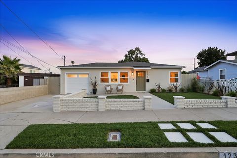 Photo of 1231 W Santa Cruz Street, San Pedro, CA 90732 (MLS # SB26098810)