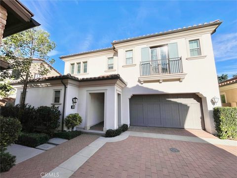 Photo of 61 Brixton, Irvine, CA 92620 (MLS # TR26020588)