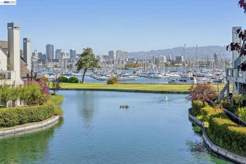 Photo of 987 Independence Dr DR, Alameda, CA 94501 (MLS # 41143560)