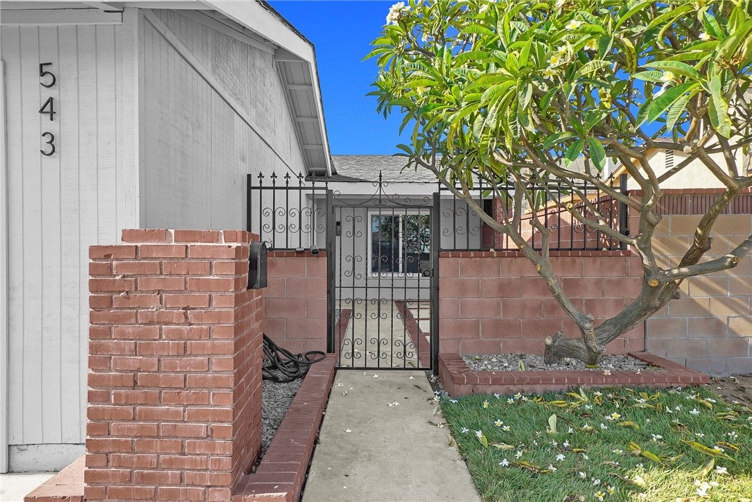 543 E Lincoln Street