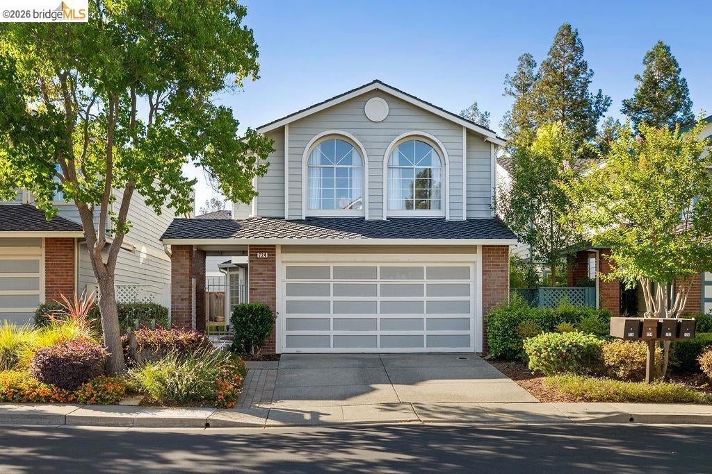 724 Winterside Circle CIR