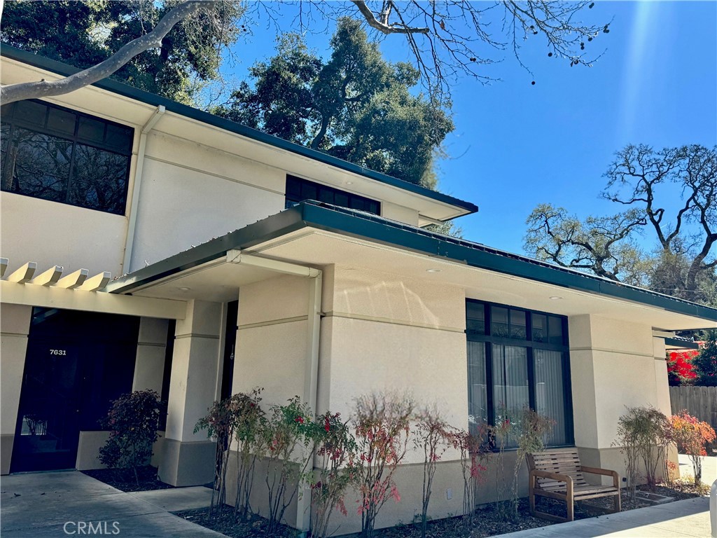 7623 Morro Road