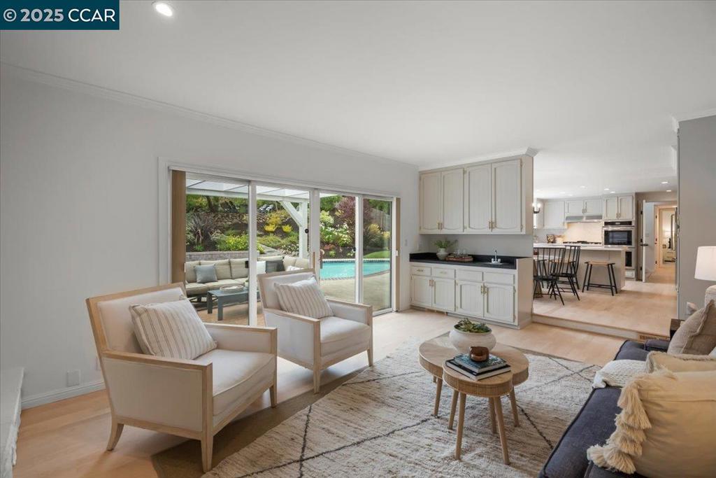 WESTSIDE DANVILL - Residential