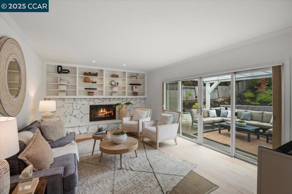 WESTSIDE DANVILL - Residential