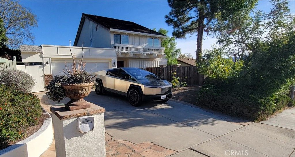 Photo of 3030 Frontier Ave, Thousand Oaks, CA 91360 (MLS # IV25258720)