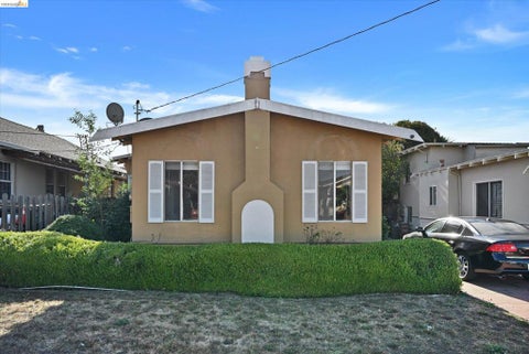 Photo of 2524 66Th Ave AVE, Oakland, CA 94605 (MLS # 41152593)