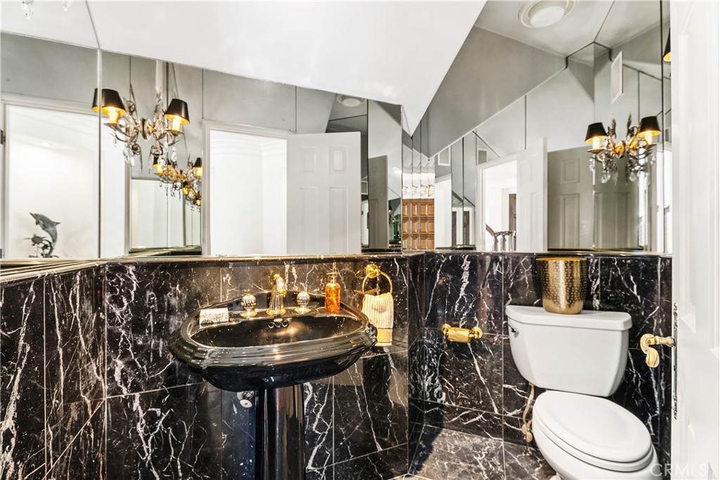 Lido Island (LIDO) - Residential