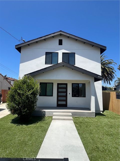 Photo of 10517 Firmona Avenue, Inglewood, CA 90304 (MLS # DW25185765)