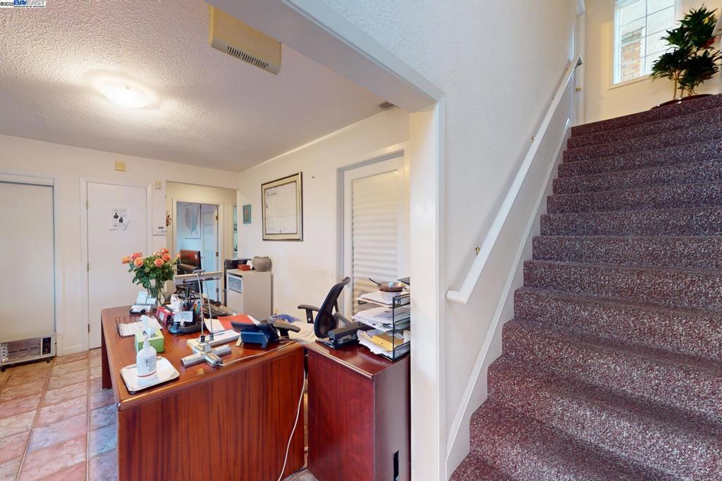 POINT RICHMOND - Residential