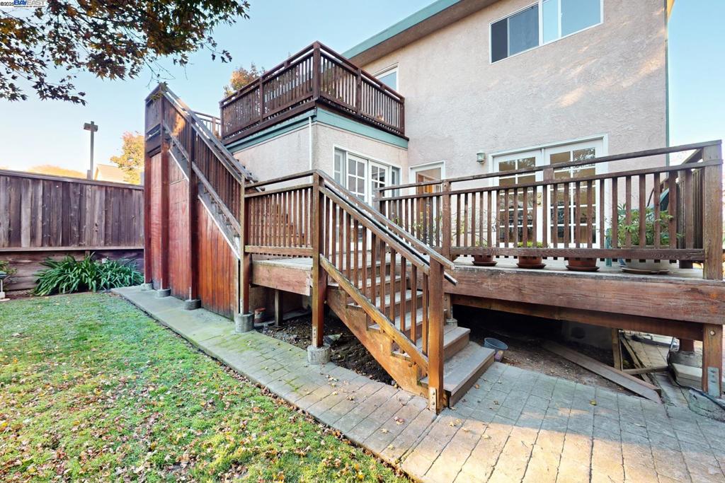 POINT RICHMOND - Residential