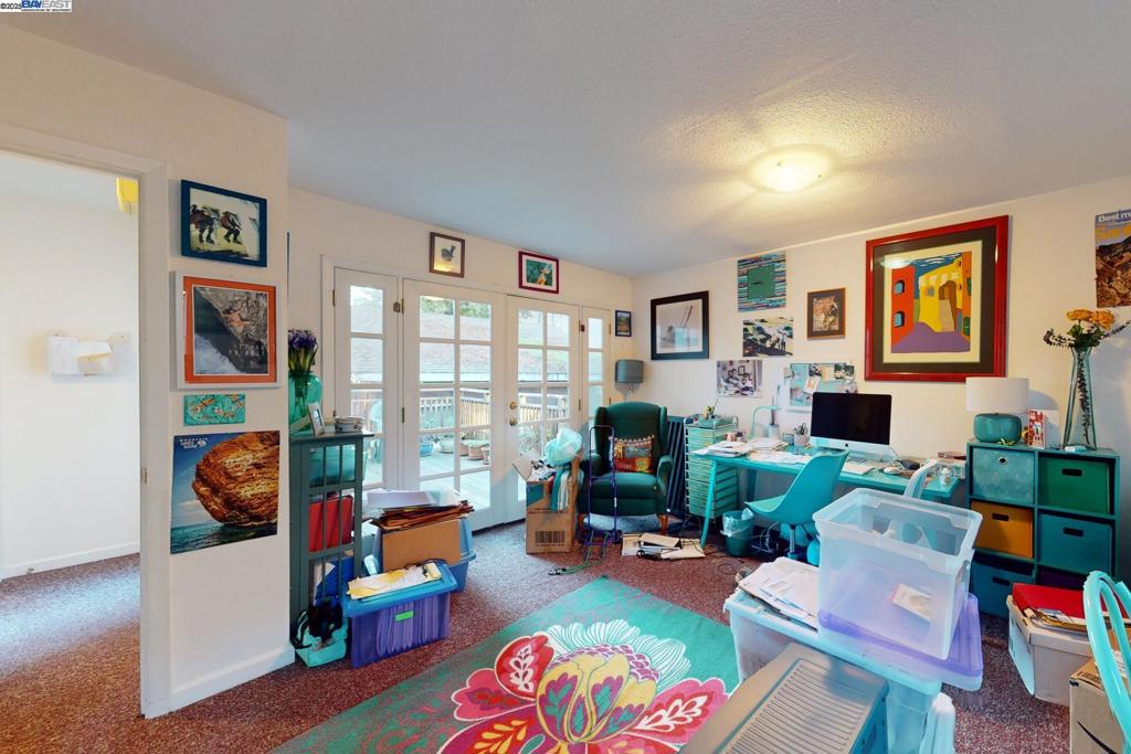 POINT RICHMOND - Residential