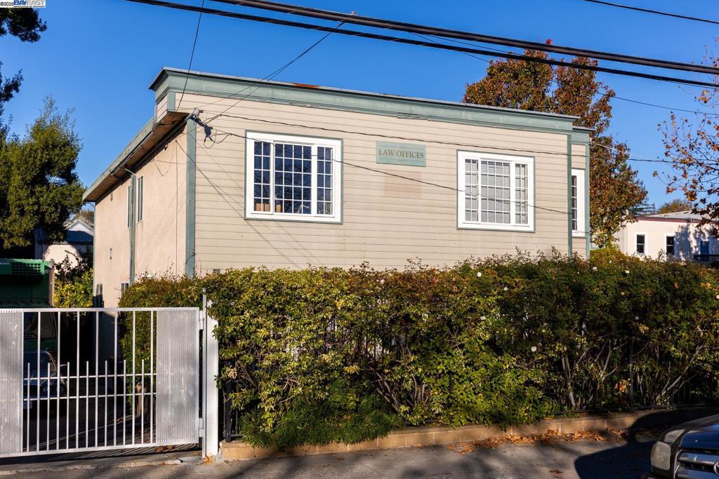 POINT RICHMOND - Residential