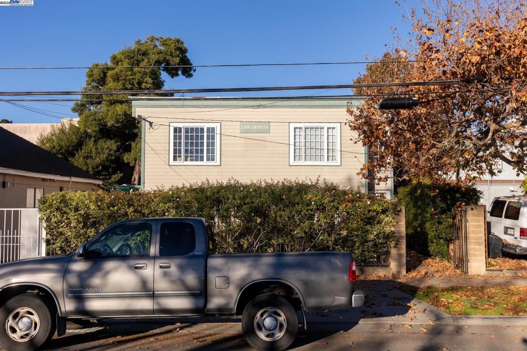 POINT RICHMOND - Residential