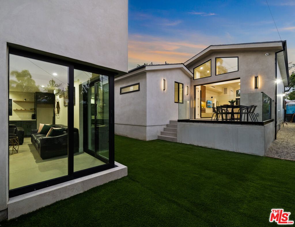 Photo of 8982 Norma Place, West Hollywood, CA 90069 (MLS # 25621457)