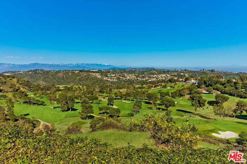 Photo of 2322 Canyonback Road, Los Angeles, CA 90049 (MLS # 24386442)