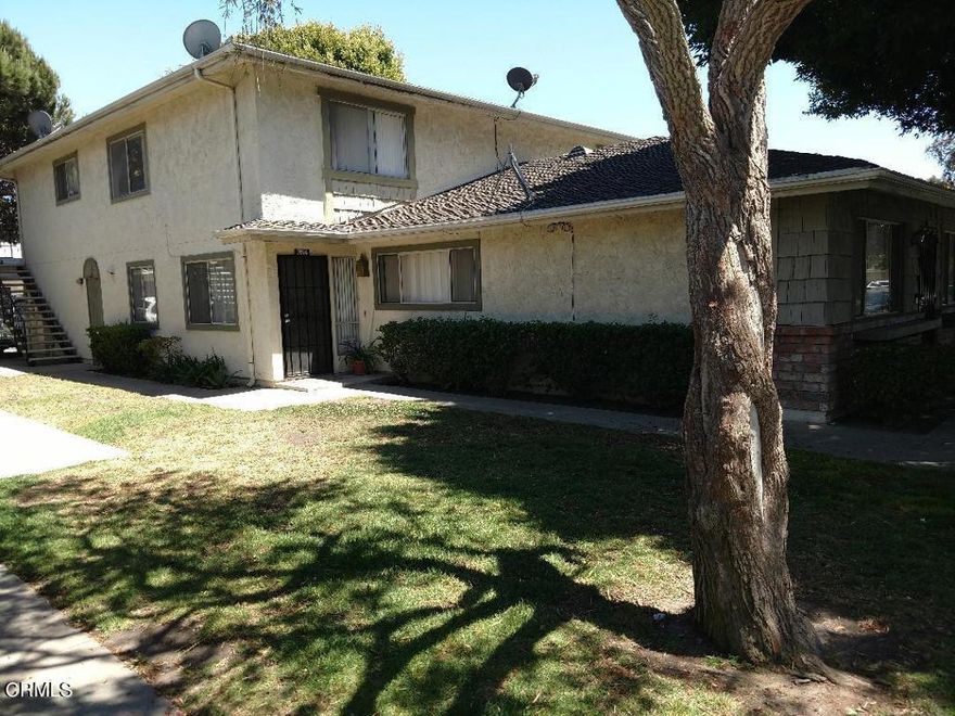 Popular Marina Village townhouse model with attached garage with electric door opener. Master and 2nd bedroom upstairs. Nice open kitchen with breakfast bar to dining and living room. Several pools a short walk nearby.