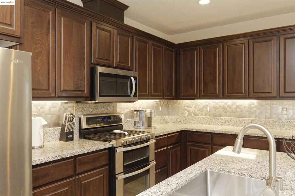 PARK RIDGE - Residential