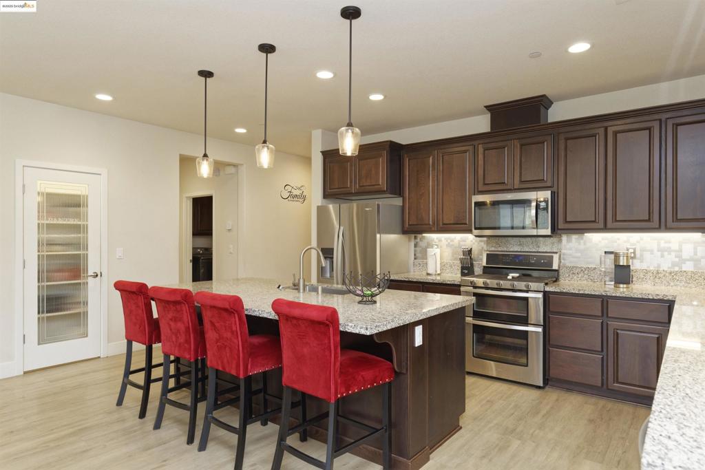 PARK RIDGE - Residential
