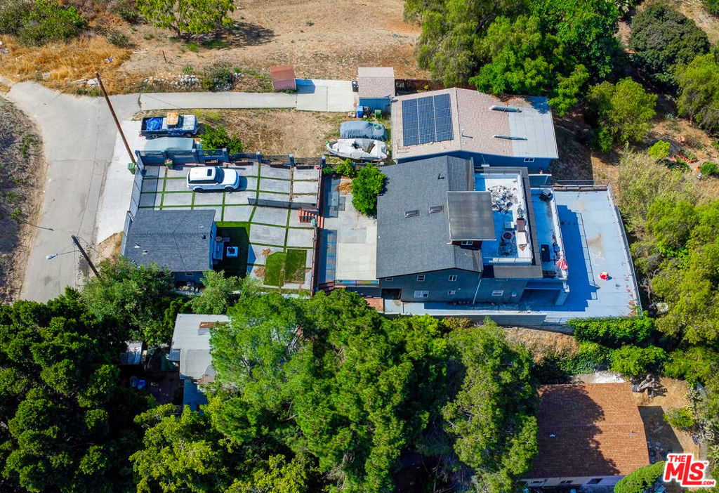 2617 Sierra Street
